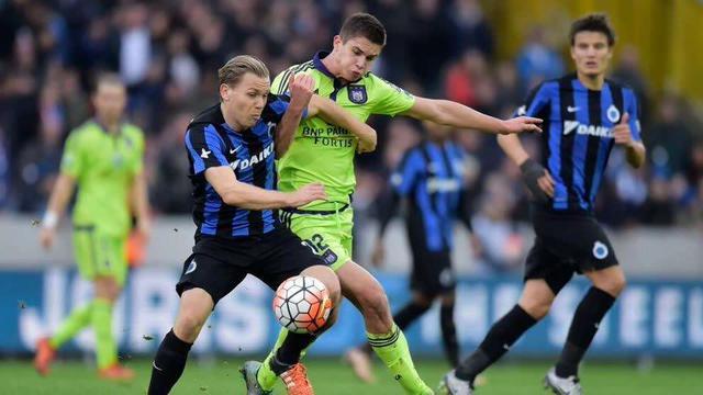 英雄资料-布莱顿发布备战花絮；加时末段造点机会；德国杯任务艰巨；心理建设被强调(布莱顿队的防守策略)